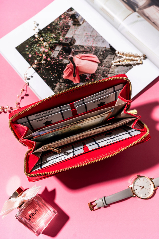 Duży Stylowy portfel damski na zamek od Rovicky