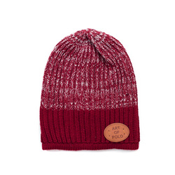 Czapka Chrząszcz Brzmi W Trzcinie