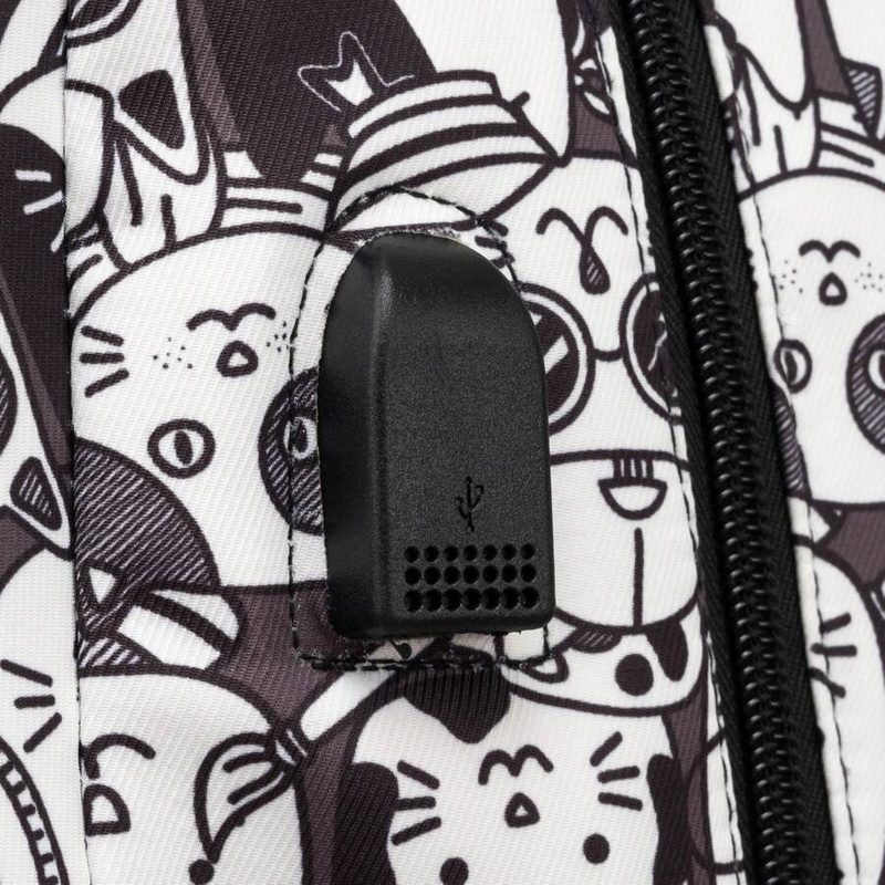 Praktyczny plecak szkolny z portem USB mieszczący format A4 - Peterson