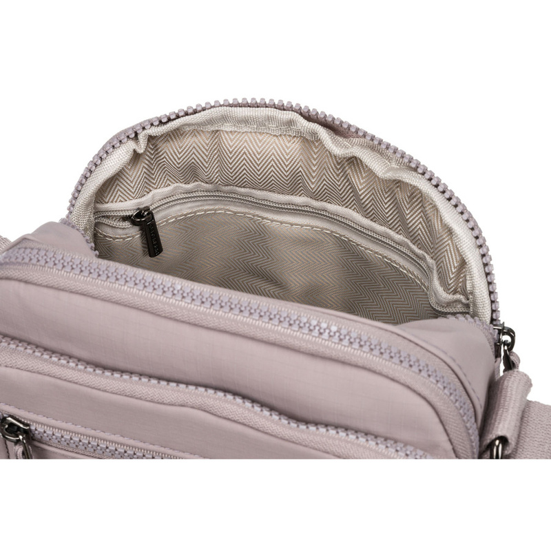 Miejska listonoszka damska w jasnym, fioletowym kolorze zawieszona na regulowanym pasku - Peterson