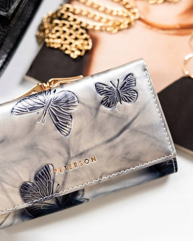 Skórzany damski portfel Peterson PTN 42108-BF SILVER