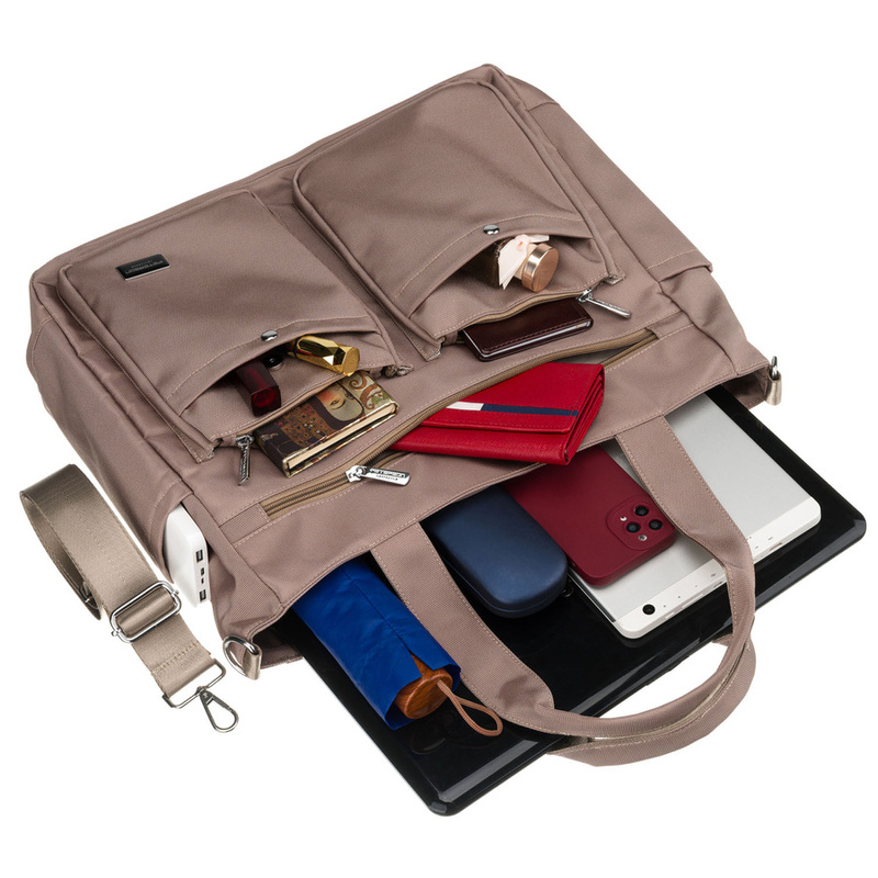 Beżowa torba damska z przegrodą na laptopa wykonana z poliestru - Peterson