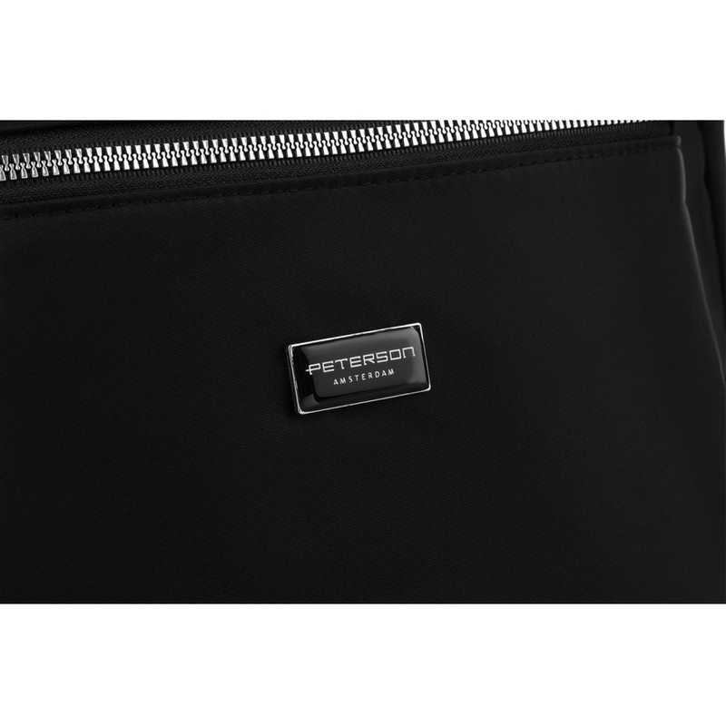 Duża, nylonowa torebka damska w czarnym kolorze zawieszona na wygodnych uchwytach - Peterson