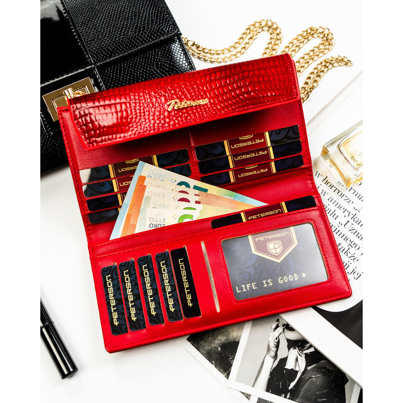 Duży, poziomy portfel damski ze skóry ekologicznej w czerwonym kolorze z tłoczeniem na wzór skóry krokodyla - Peterson