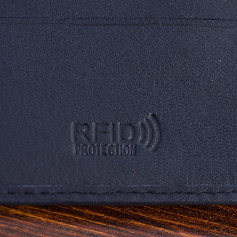 Portfel skórzany męski mały poziomy z flagą granatowy RFiD Beltimore D58