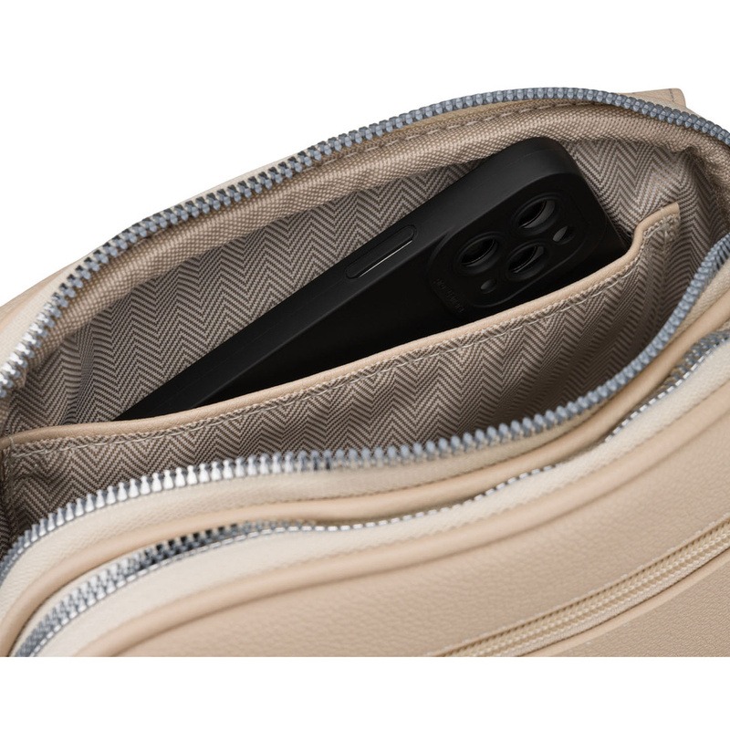 Listonoszka damska ze skóry ekologicznej w beżowym kolorze - Rovicky