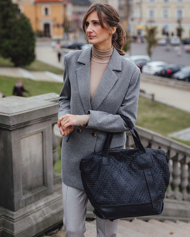 Czarna torebka pleciona shopper A4 z miękkiej włoskiej skóry Marco Mazzini