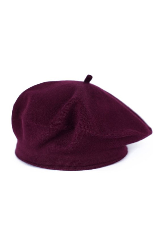 Beret Zima W Neapolu