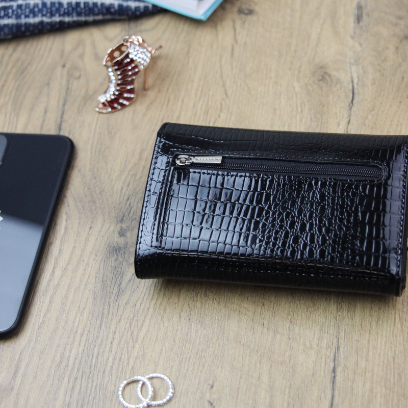 Lakierowany Skórzany damski portfel od Gregorio