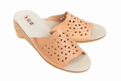 Wójciak Podhale damskie kapcie domowe skórzane otwarty palec 4 cm (korek)