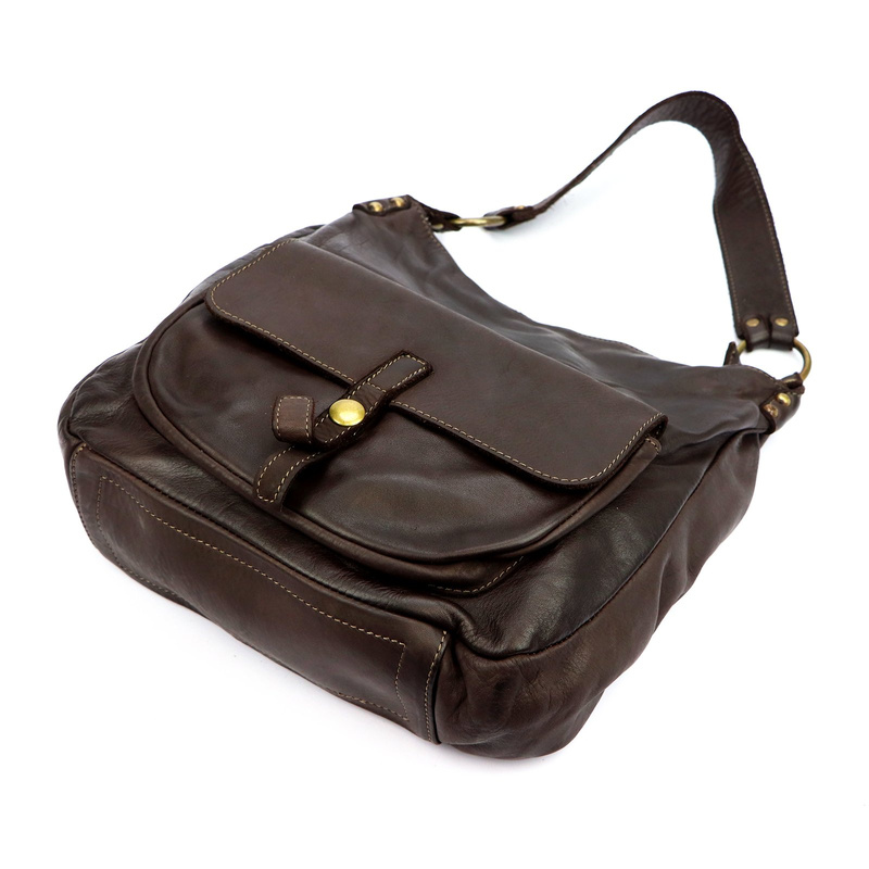 Skórzana damska torebka na ramię z kieszeniami z dopinanym paskiem VS