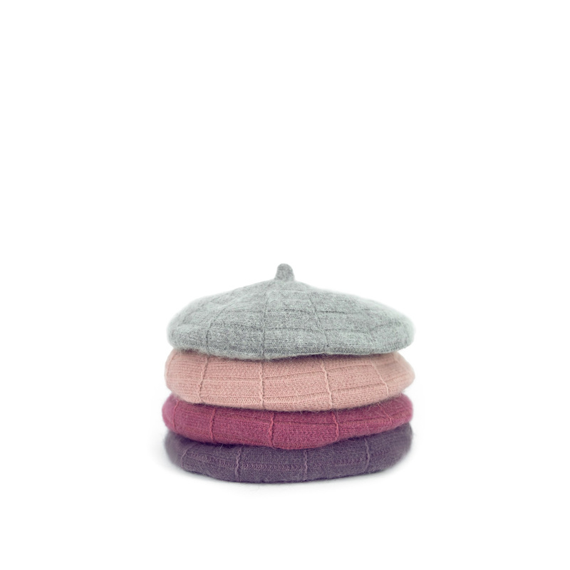 Beret Shaggy Plum