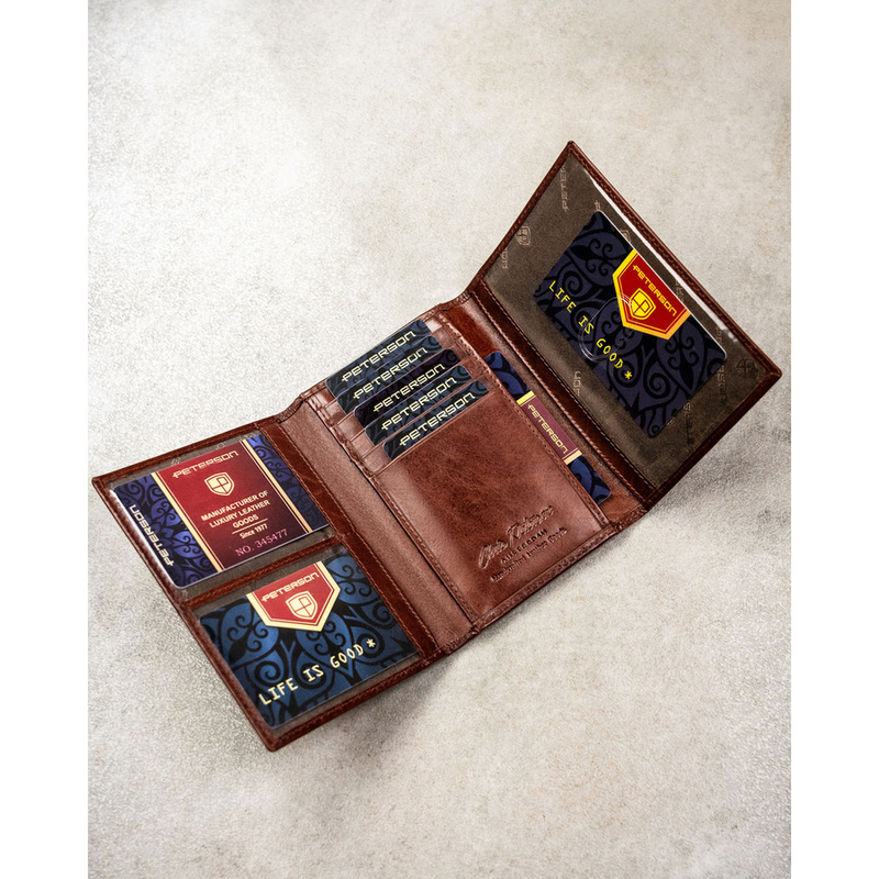 Skórzane, duże etui w brązowym kolorze przeznaczone na dokumenty i karty - Peterson