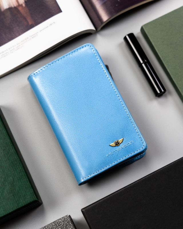 Skórzany damski portfel Peterson PTN 2550-BO