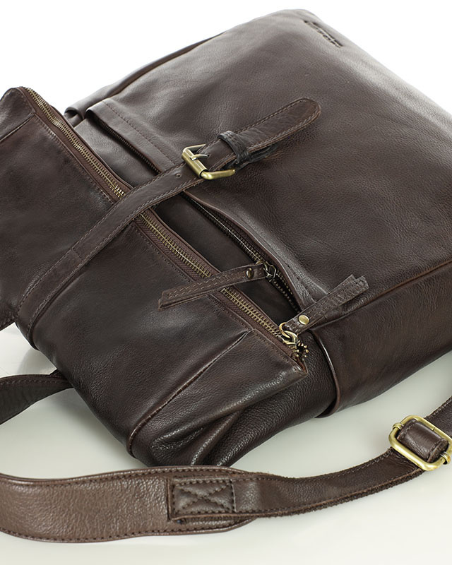 Kultowy plecak damski brązowy skórzany na laptopa - MARCO MAZZINI brąz camel