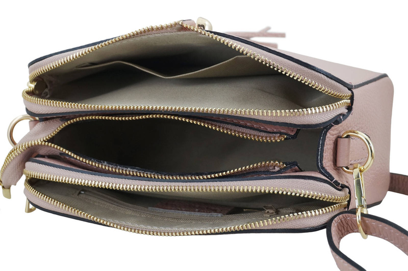 Listonoszka skórzana z kieszeniami - Różowy pudrowy