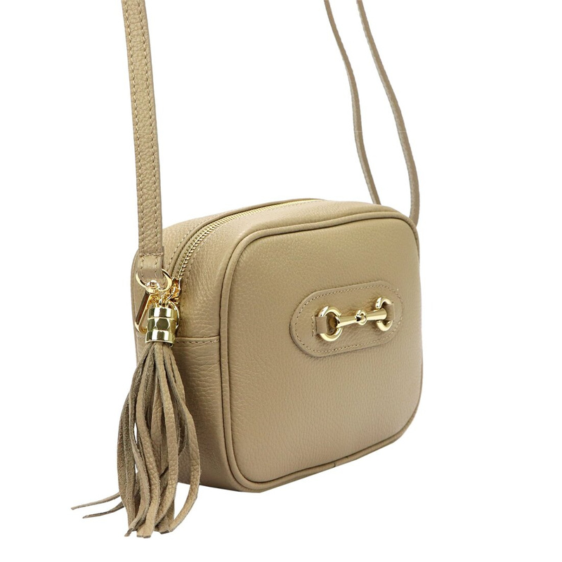 Luka damska listonoszka skóra naturalna torebka z brelokiem z frędzlem