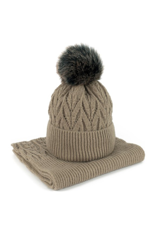 Polski komplet Łomnica