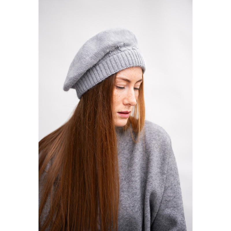 Beret Delas