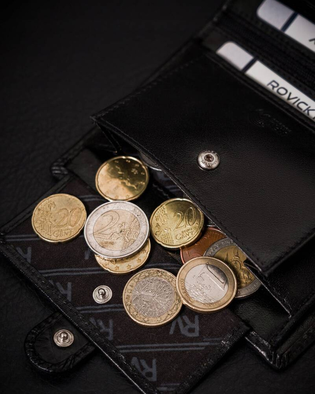 Duży zamykany męski portfel skórzany RFID Rovicky