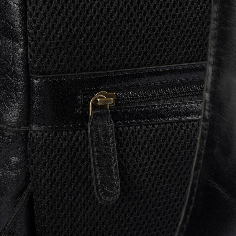 Plecak skórzany na laptopa 15,6 biznesowy duży A4 pojemny czarny premium Beltimore N05