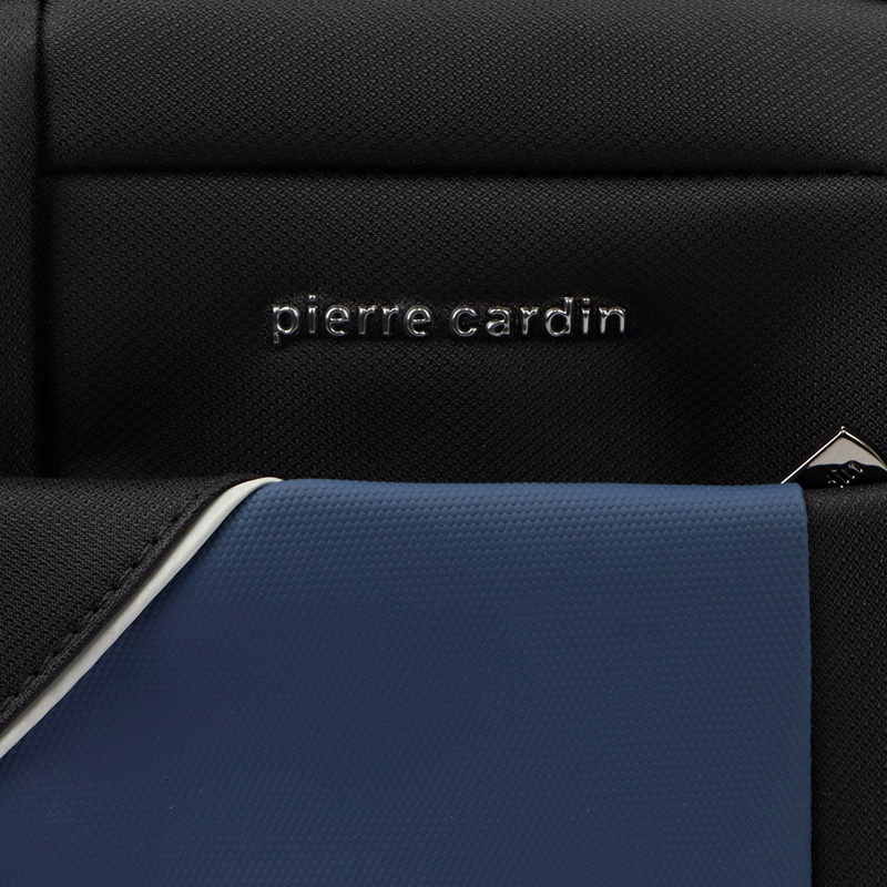 Saszetka przez ramię z kieszeniami Pierre Cardin