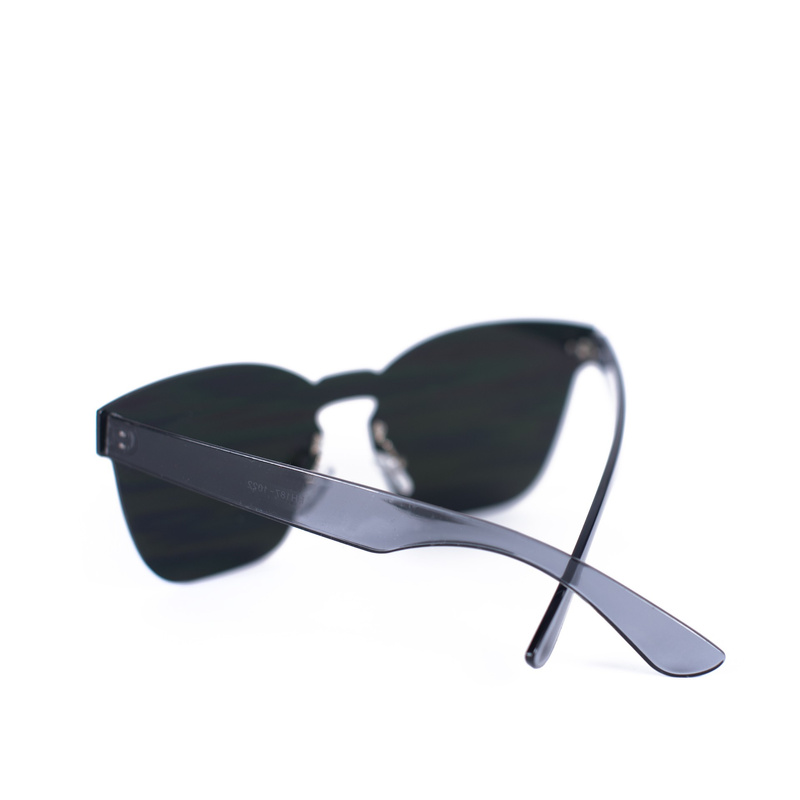 Okulary przeciwsłoneczne Mirror