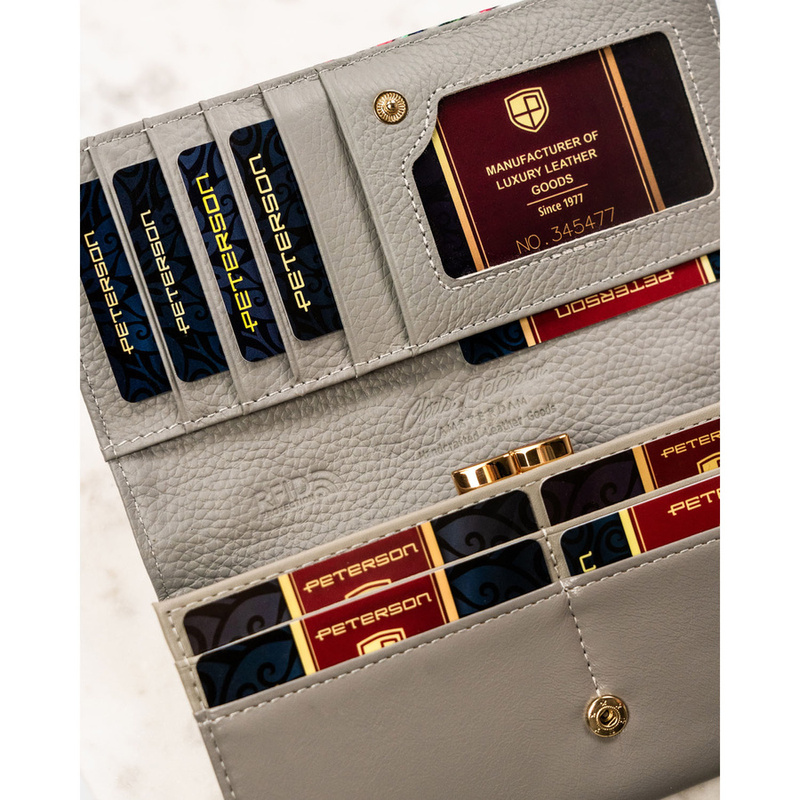 Skórzany damski portfel Peterson PTN PH24-LFL