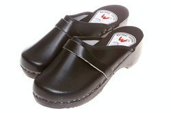 Damskie solidne wsuwane skórzane drewniaki marki Wójciak Podhale