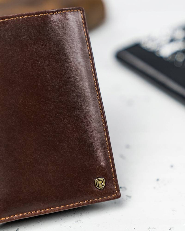 Skórzany męski portfel Rovicky N74-RVT RFID