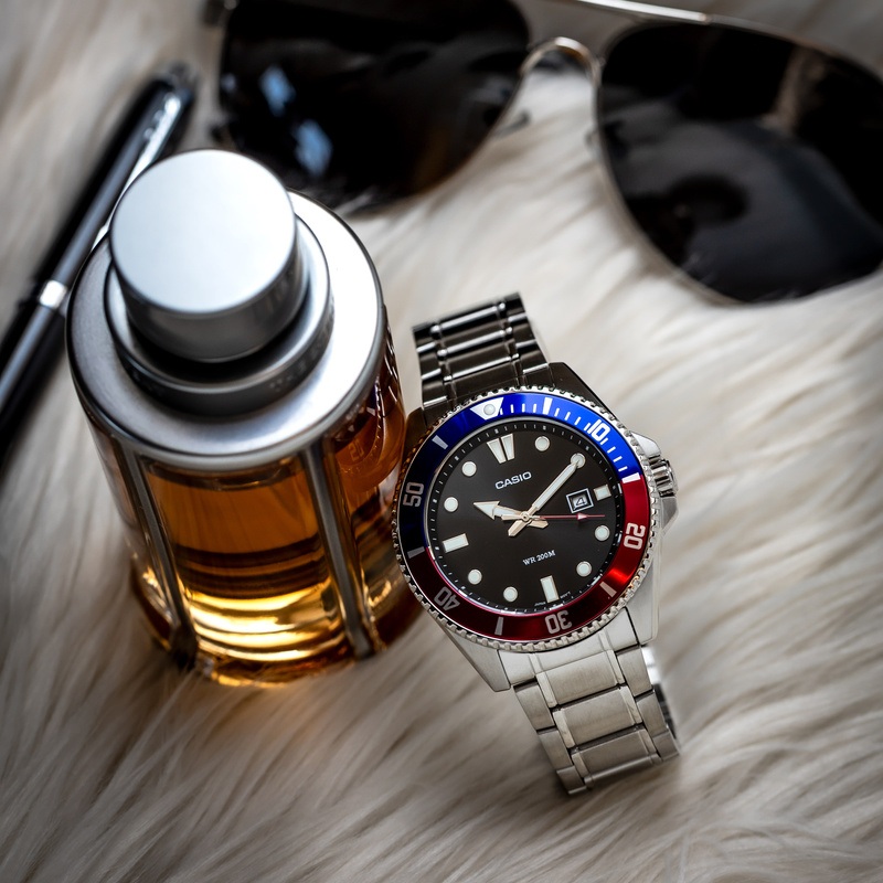 Zegarek Męski Casio MDV-107D-1A3 + BOX