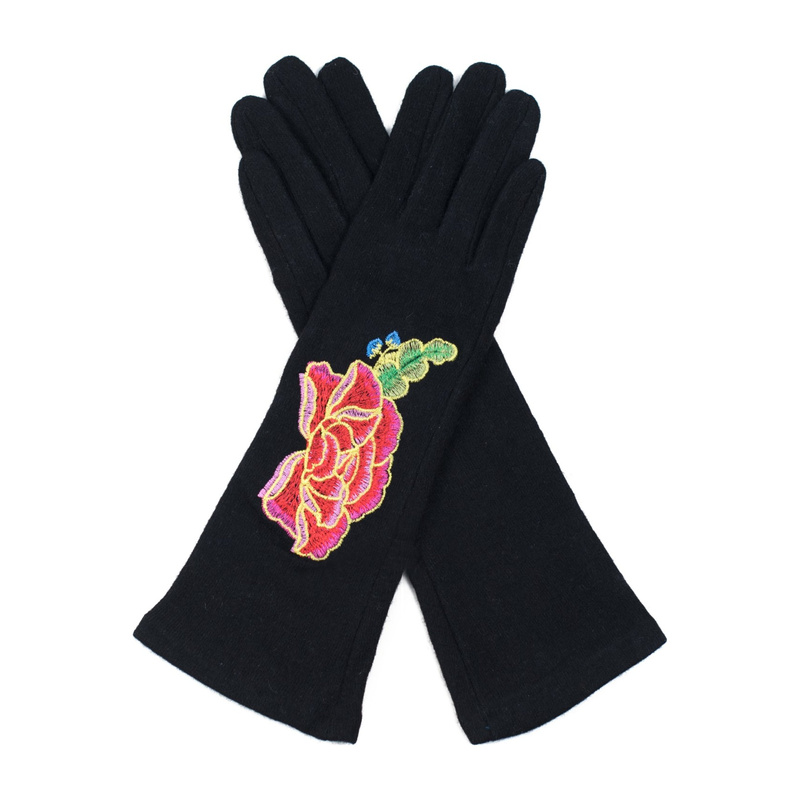 Czapka dziecięca Rabatka róż