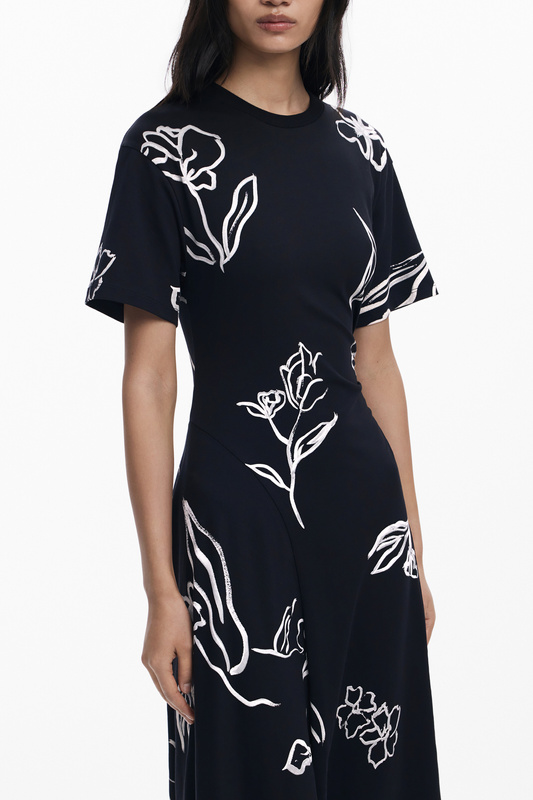 D�UGA CZARNA SUKIENKA DAMSKA DESIGUAL