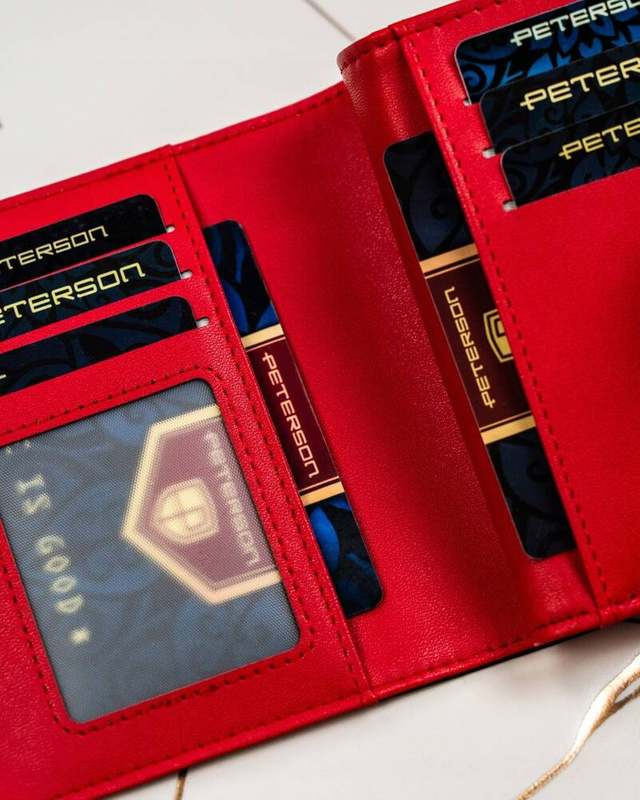 Zgrabny portfel damski ze skóry eko Peterson RFID