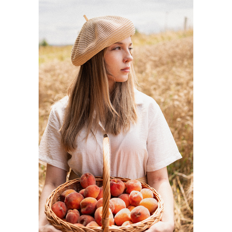 Beret Ester