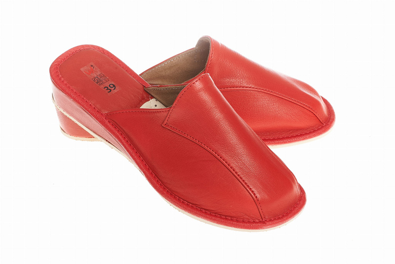 Wójciak Podhale damskie kapcie skóra naturalna zabudowane klin 3,5 cm