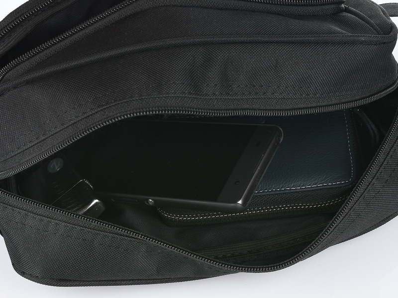 Kosmetyczna męska czarna podróżna wodoodporna Beltimore R27