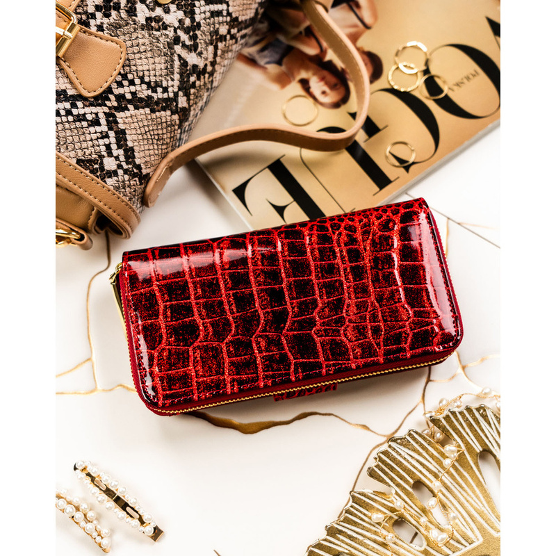 Czerwony portfel damski ze skóry naturalnej zamykany na suwak i zatrzask, wyposażony w system RFID - Peterson