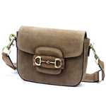 Klasyczna damska listonoszka zamszowa przez ramię