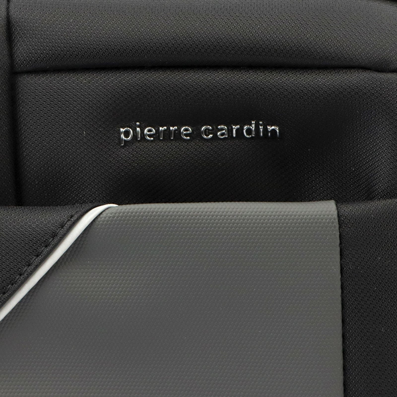 Saszetka przez ramię z kieszeniami Pierre Cardin