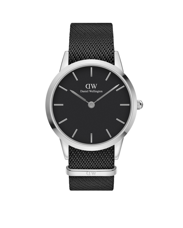 Zegarek DANIEL WELLINGTON DW00100678. Kwarcowy, Kolor czarny. Mężczyzna.