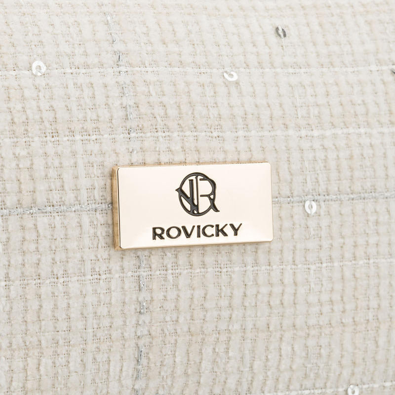 Pojemna kosmetyczka damska wykonana z materiału syntetycznego w beżowym kolorze, zamykana suwakiem - Rovicky