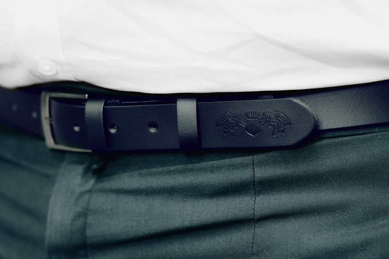 Beltimore skórzany pasek męski granatowy wąski E12 : Kolory - granatowy, Rozmiar pasków - r.90-105 cm