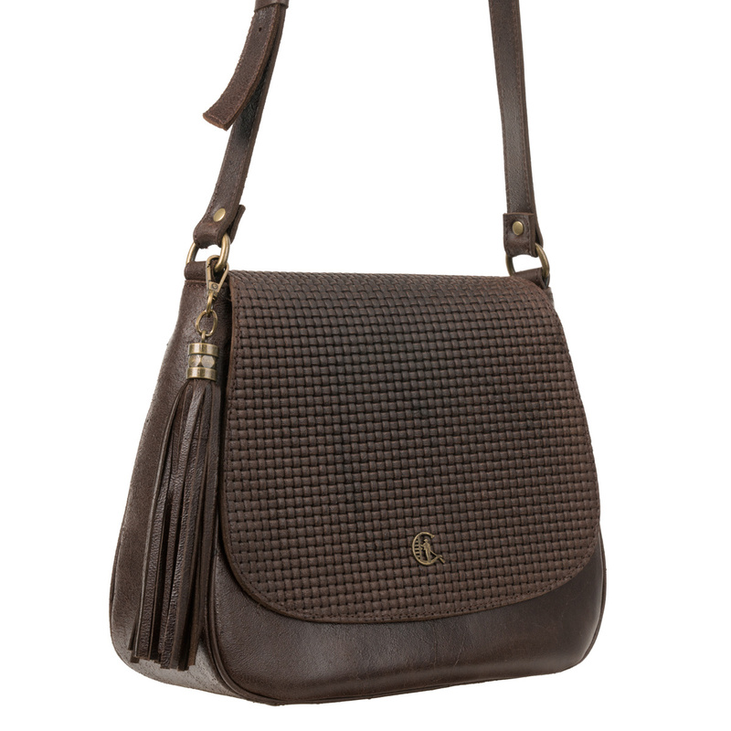 Torebka skórzana Canaletto z klapką z tłoczeniem plecionki – elegancja i funkcjonalność TD752s228t1