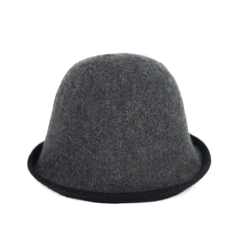 Polska czapka Krakowianka