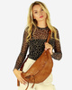 Uniwersalna torebka nerka półksiężyc crossbody runway - skóra naturalna Marco Mazzini brąz