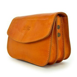 Zgrabna mała klasyczna skórzana damska listonoszka