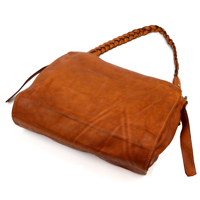 Damska torebka ze skóry naturalnej VS 015