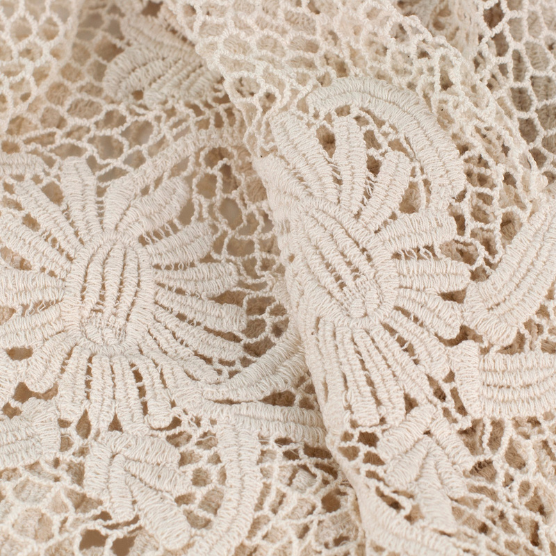 Kamizelka Koronkowy Romans