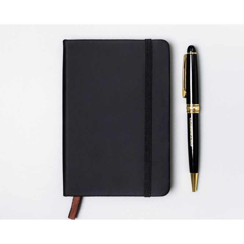 Czarny notes w formacie A6 zadrukowany w linie - Peterson